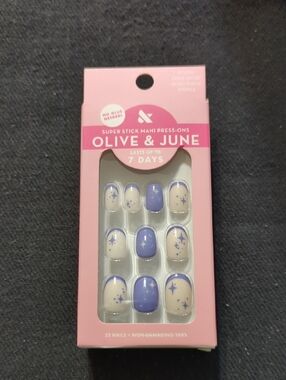Olive & June Round Extra Short Mixed Purple Sparkle Design - Press-On Nails